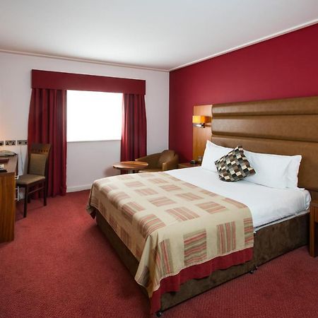 Mercure Newbury West Grange Hotel Татчем Екстер'єр фото
