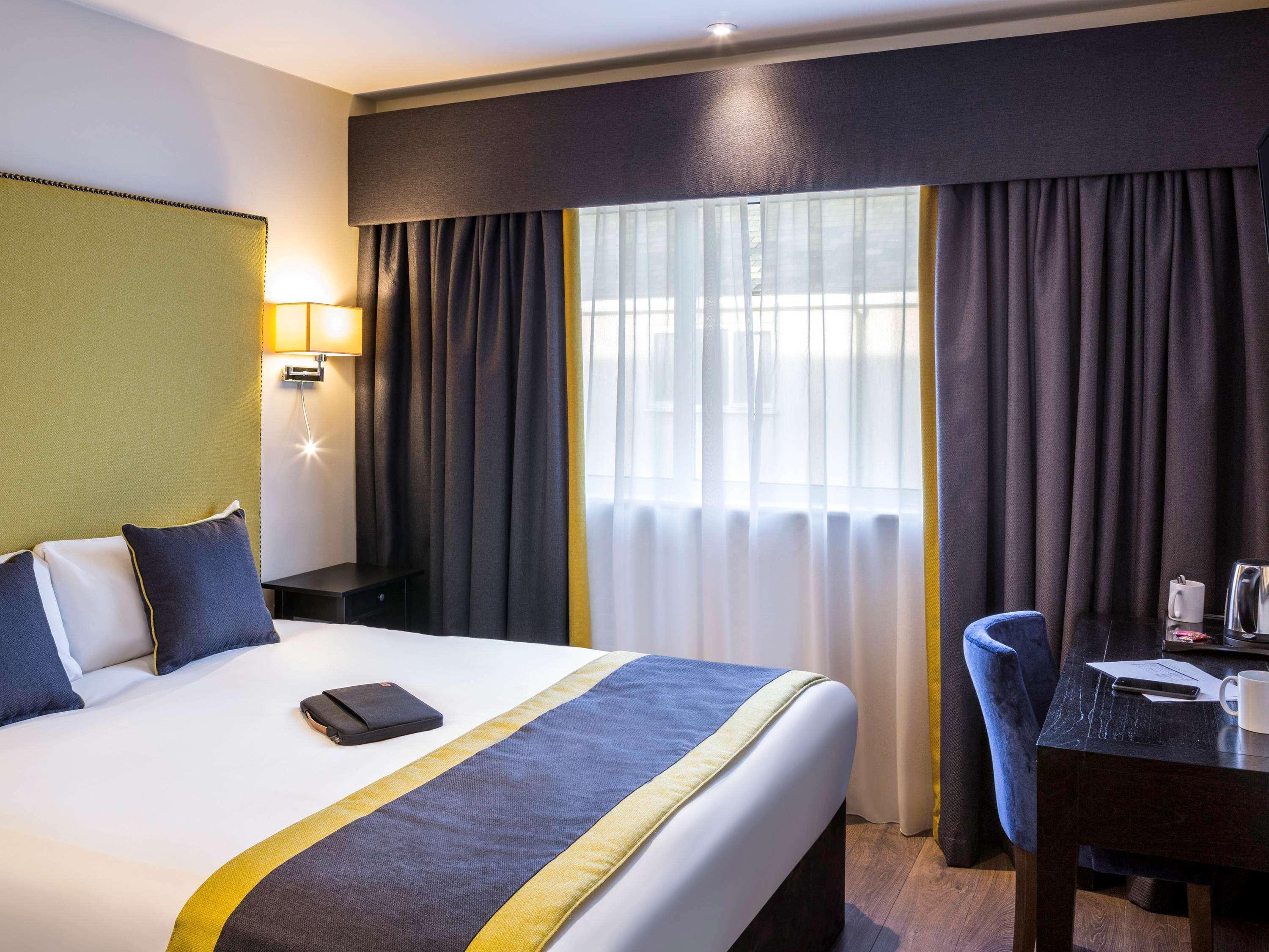 Mercure Newbury West Grange Hotel Татчем Екстер'єр фото