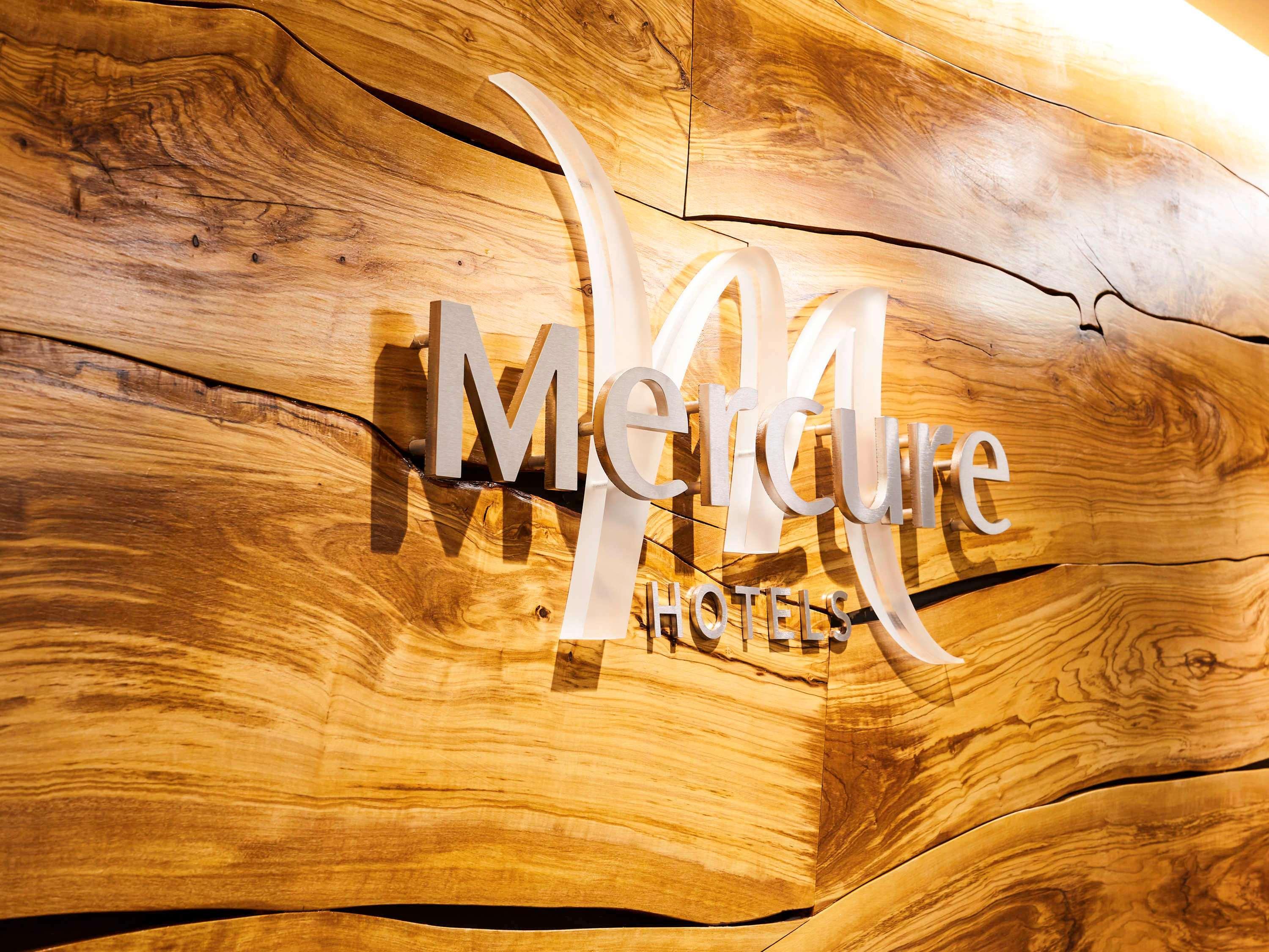 Mercure Newbury West Grange Hotel Татчем Екстер'єр фото