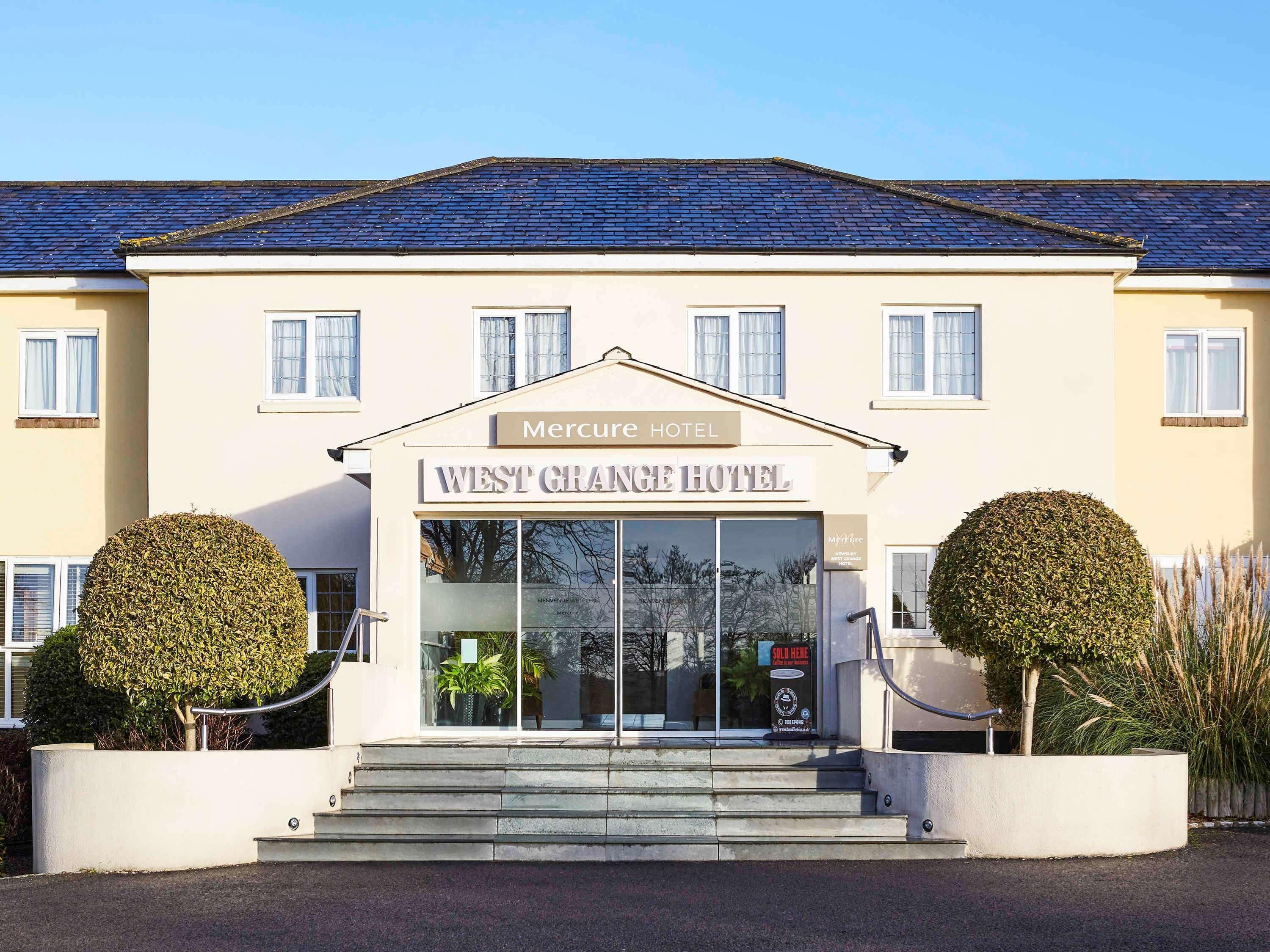 Mercure Newbury West Grange Hotel Татчем Екстер'єр фото