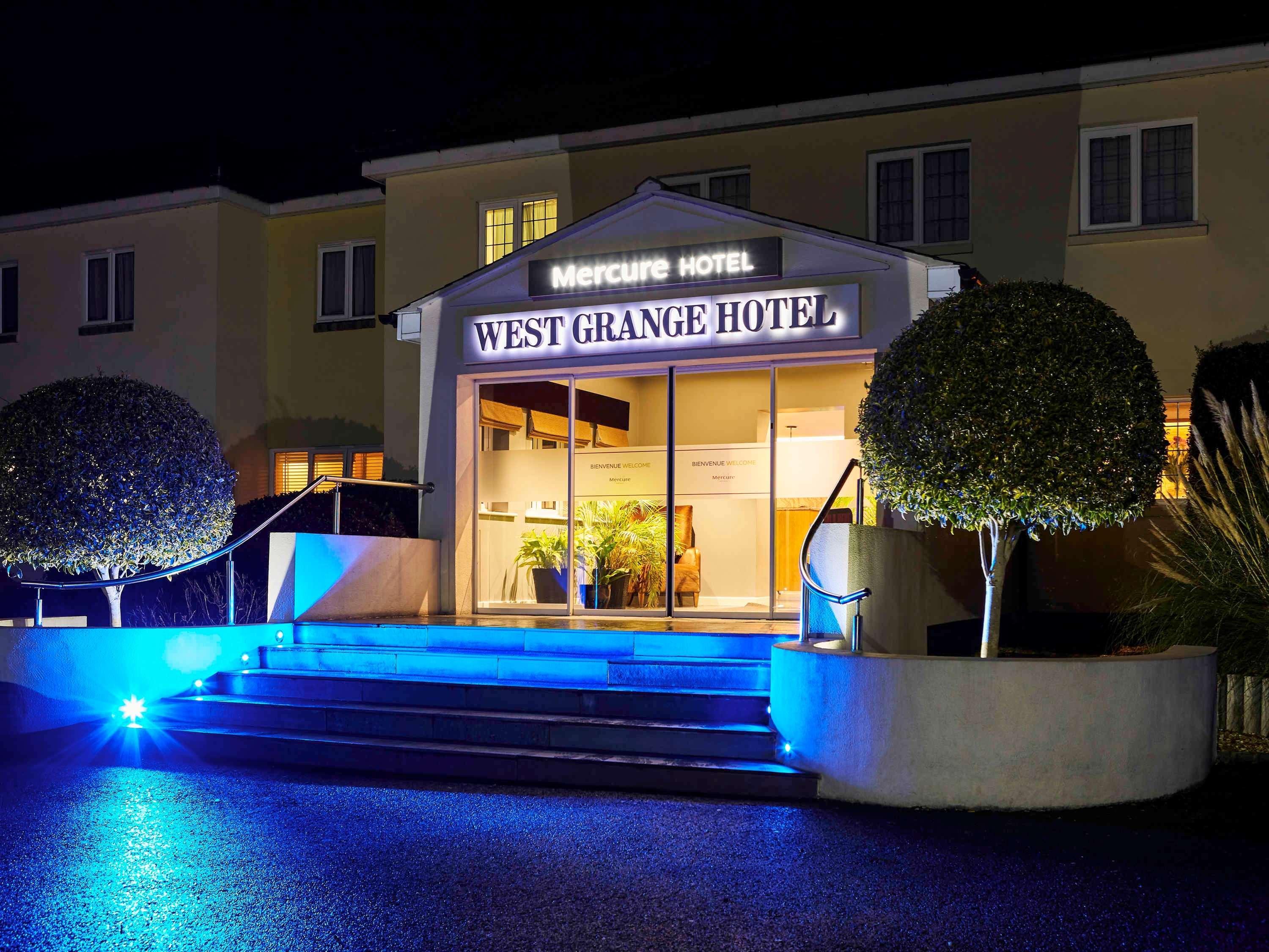 Mercure Newbury West Grange Hotel Татчем Екстер'єр фото