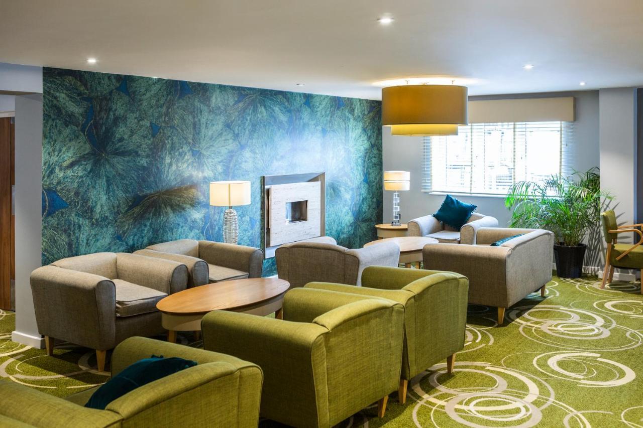 Mercure Newbury West Grange Hotel Татчем Екстер'єр фото