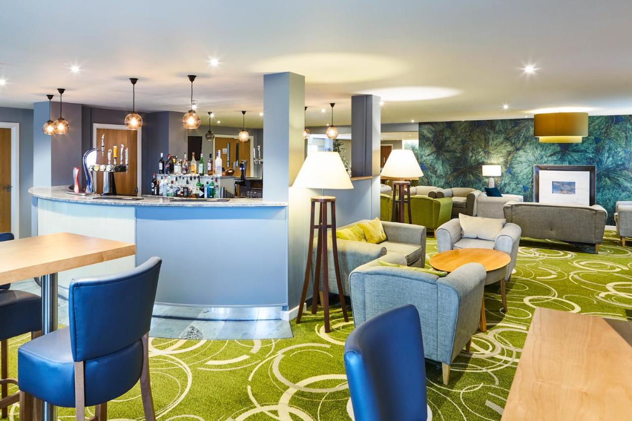 Mercure Newbury West Grange Hotel Татчем Екстер'єр фото