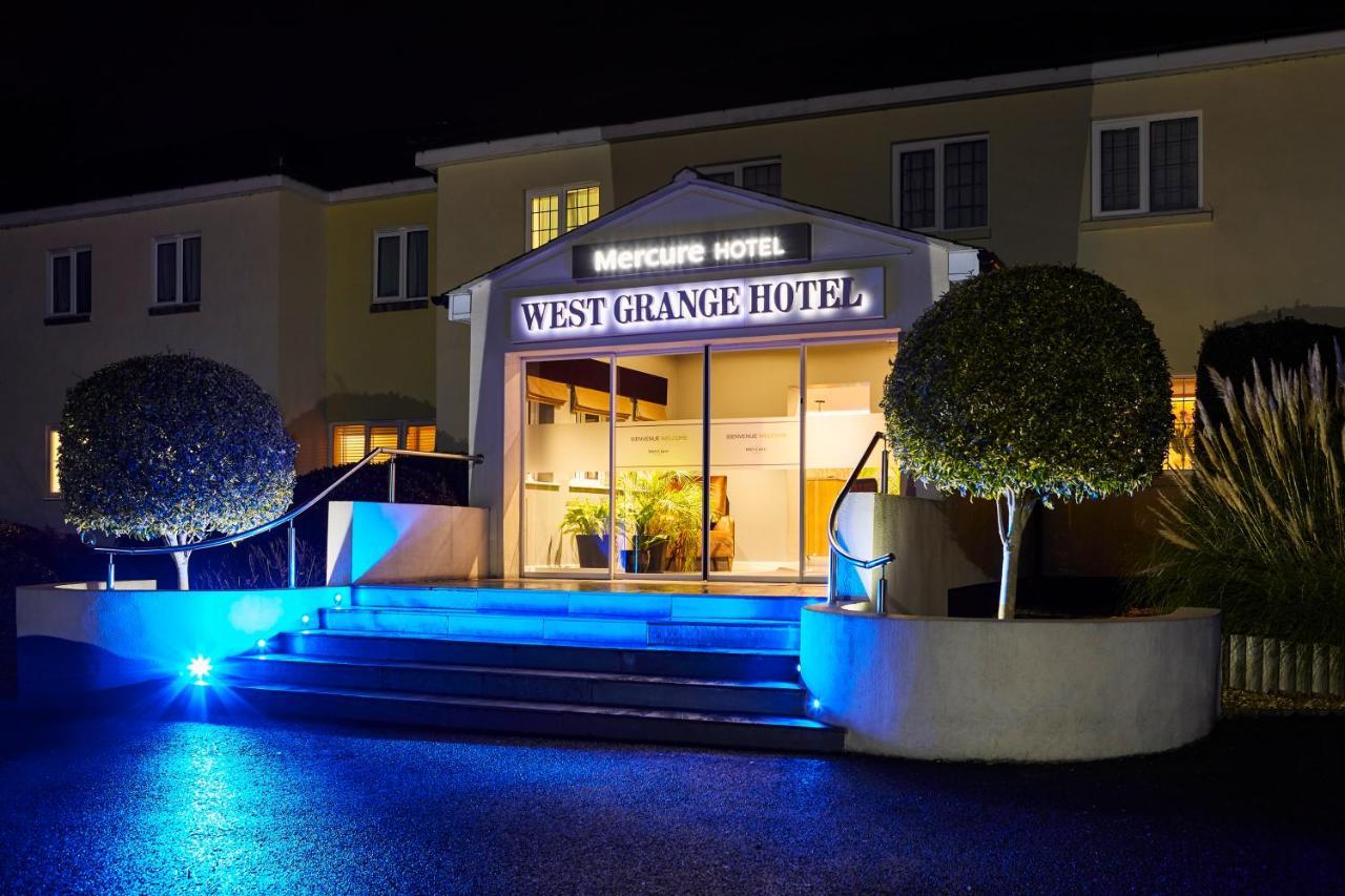 Mercure Newbury West Grange Hotel Татчем Екстер'єр фото