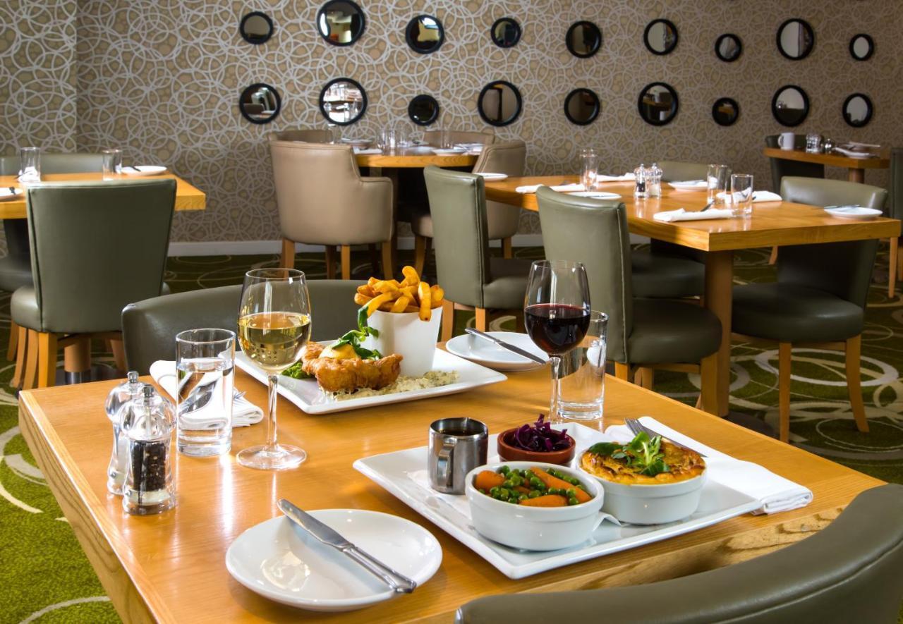 Mercure Newbury West Grange Hotel Татчем Екстер'єр фото