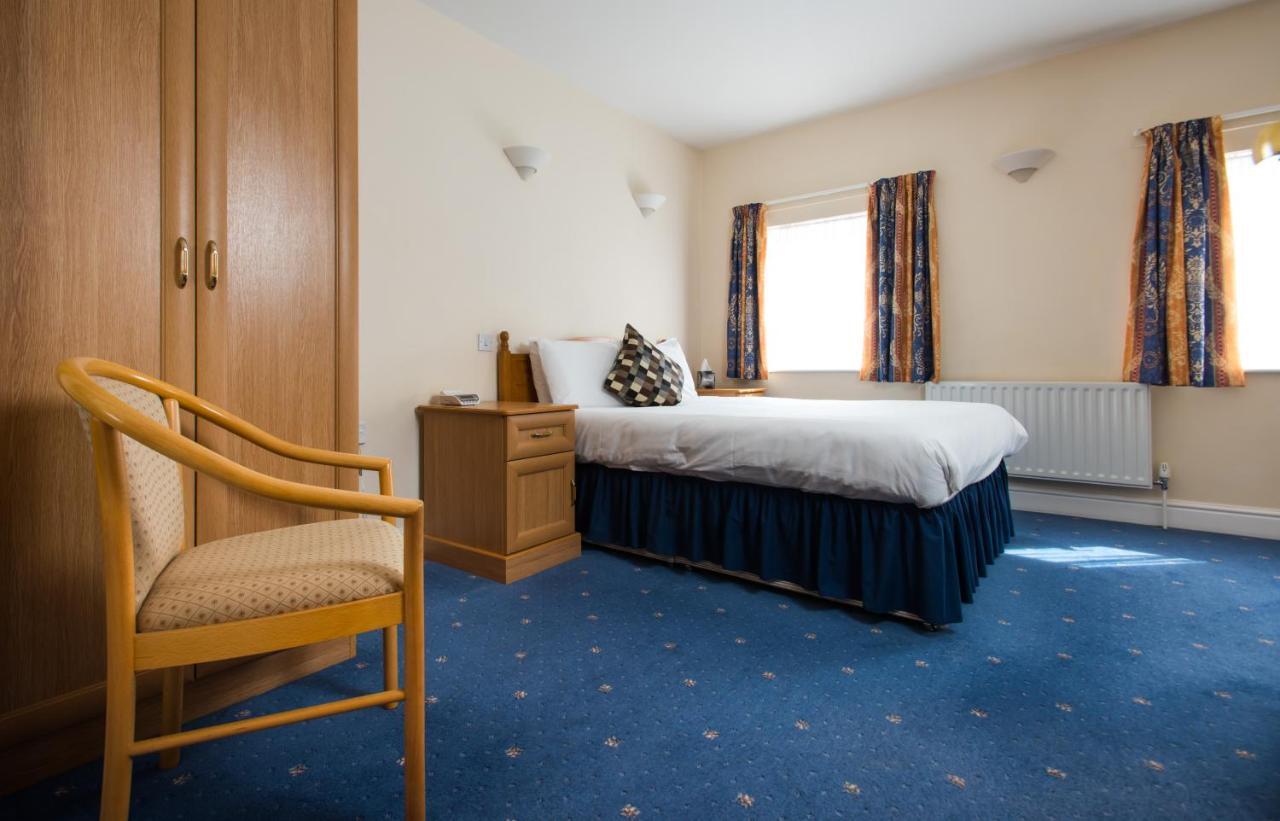 Mercure Newbury West Grange Hotel Татчем Екстер'єр фото