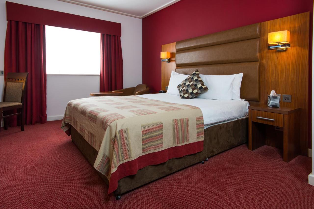 Mercure Newbury West Grange Hotel Татчем Екстер'єр фото